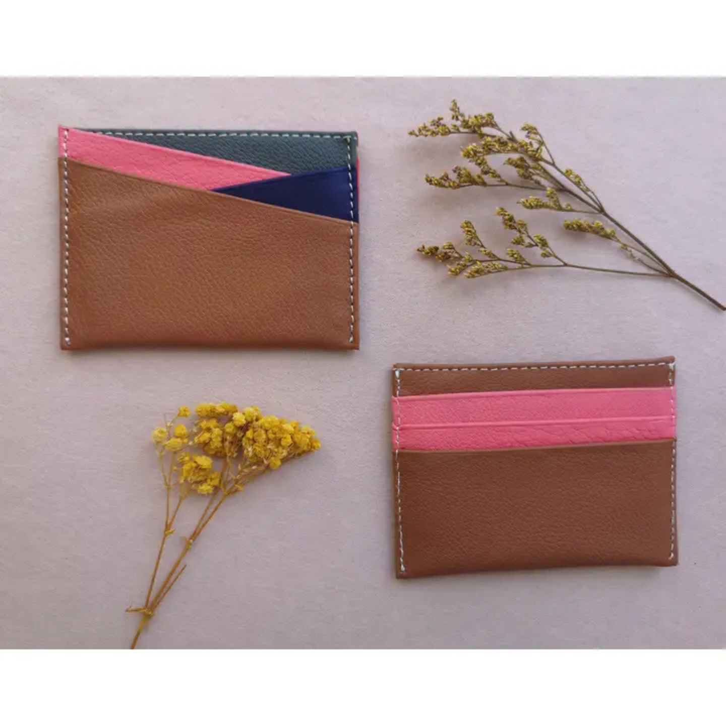 Porte carte en cuir upcyclé